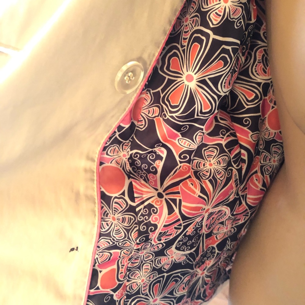 Green Envy Raincoat - Picture 7 of 8